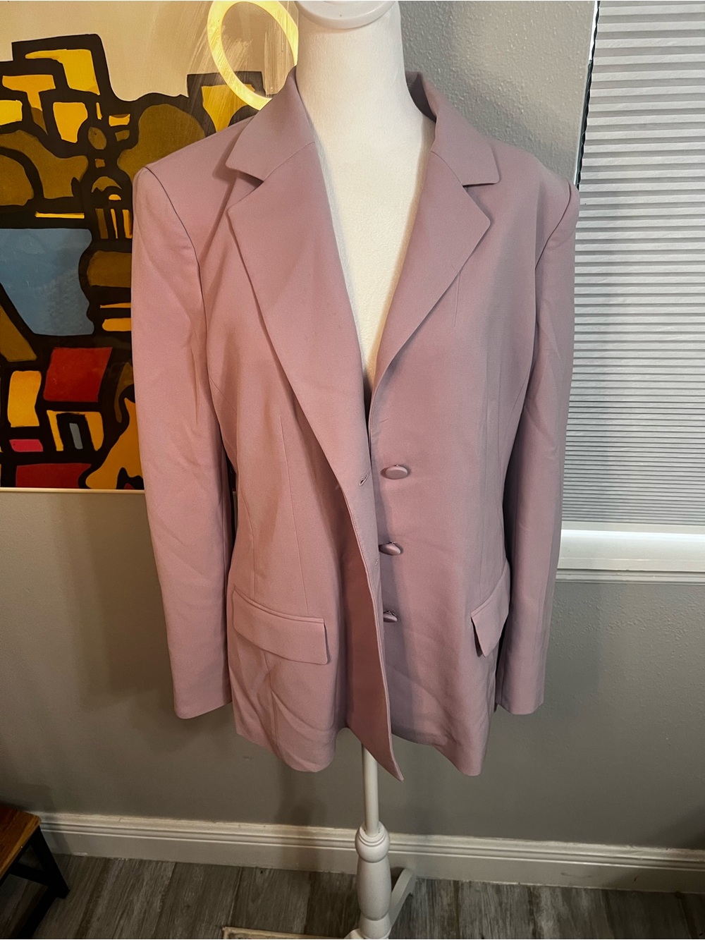 Lafayette 148 New York Suit 12 Lilac Set 3
Button blazer & Straight Pants - Picture 6 of 14